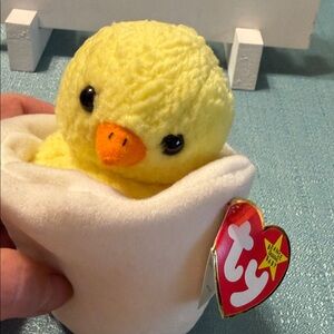Ty Yellow Duck Plush in White Egg